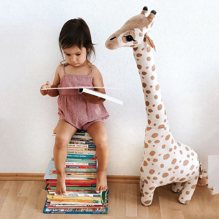 Nordic-Style Giraffe Plush Toy – Nursery Decoration