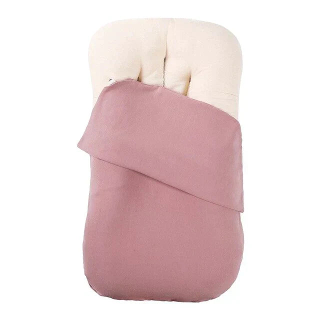 Cushioned Nest Sleep Pillow – Cozy & Portable Baby Lounger